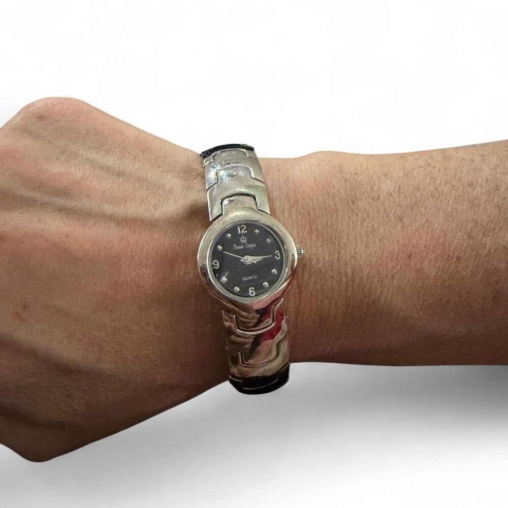 Vintage Premium Designs Women's Silver and Grey Watch